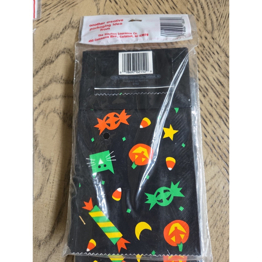 Vintage Halloween Decor Party Napkins Plates Grab Bags New NOS Ghosts C A Reed - Picture 10 of 16